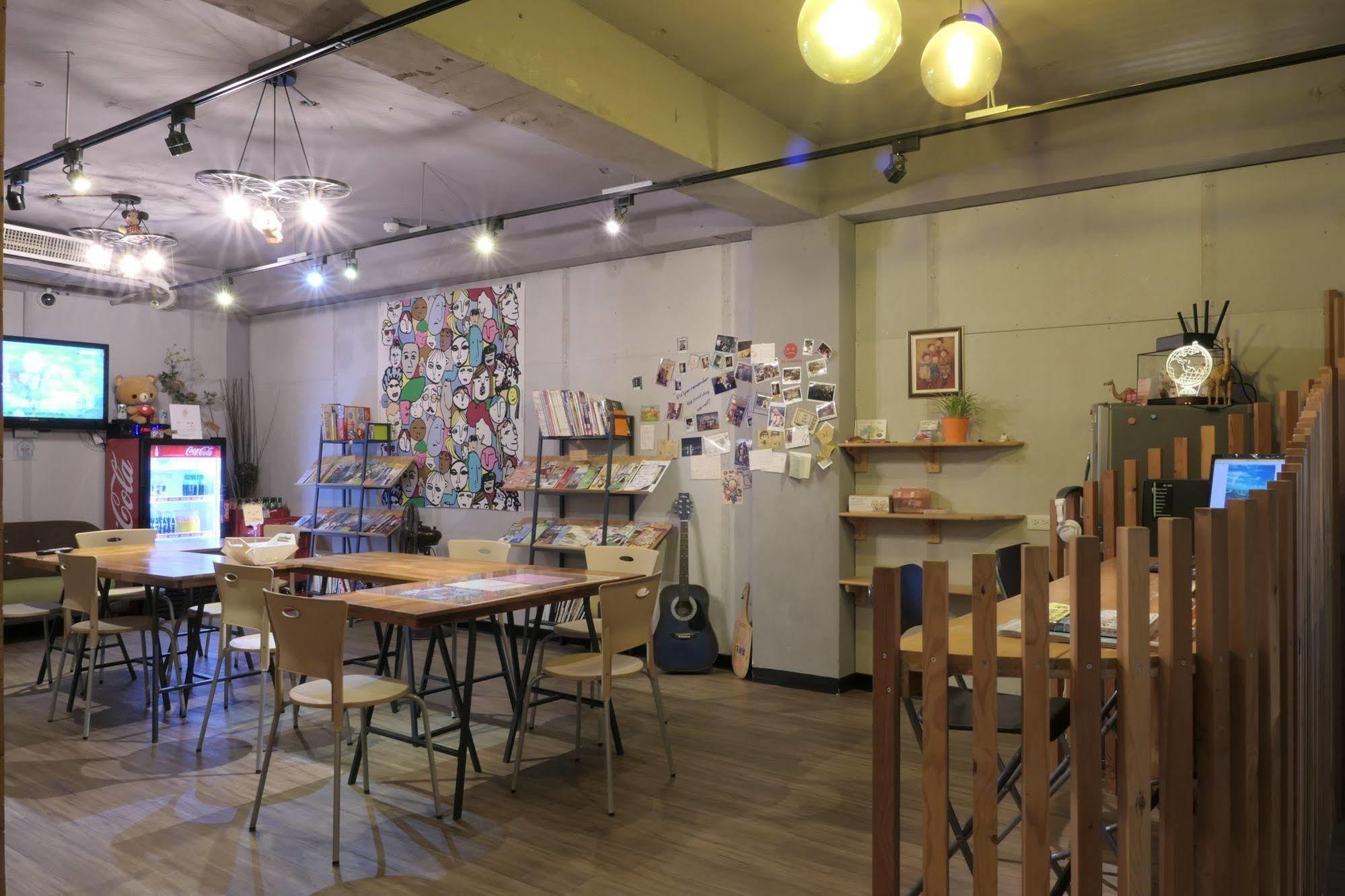 棚棚屋室內帳篷民宿inn Kaohsiung Exterior foto
